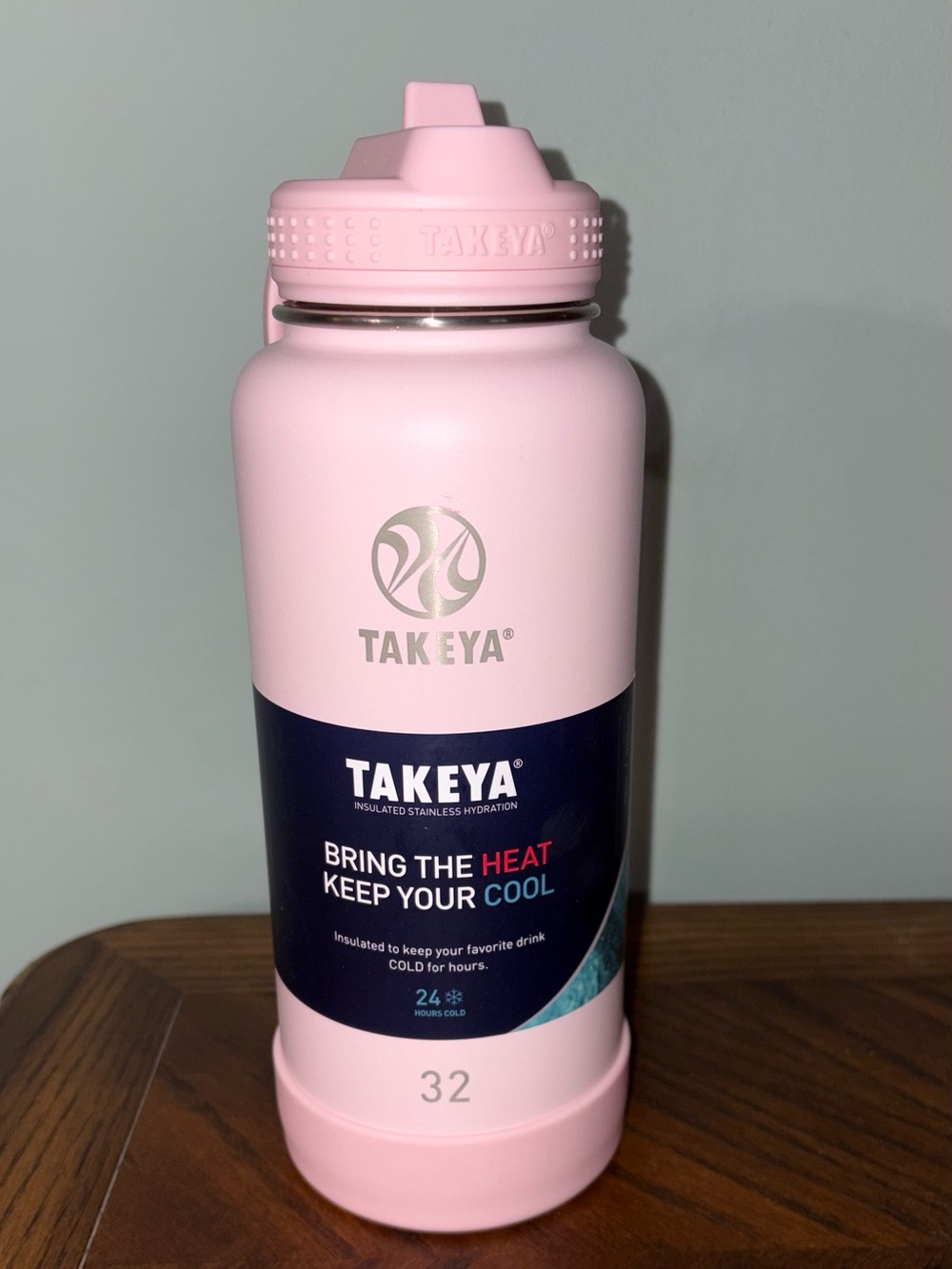 Takeya Actives Pink Insulated Stainless Steel Water Bottle - 32 ounce - NEW